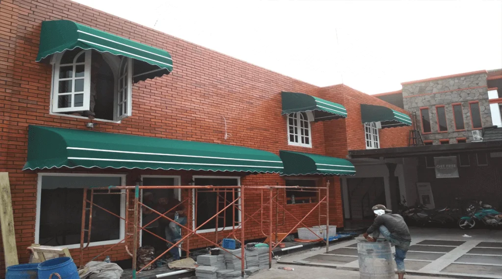 kanopi cafe minimalis